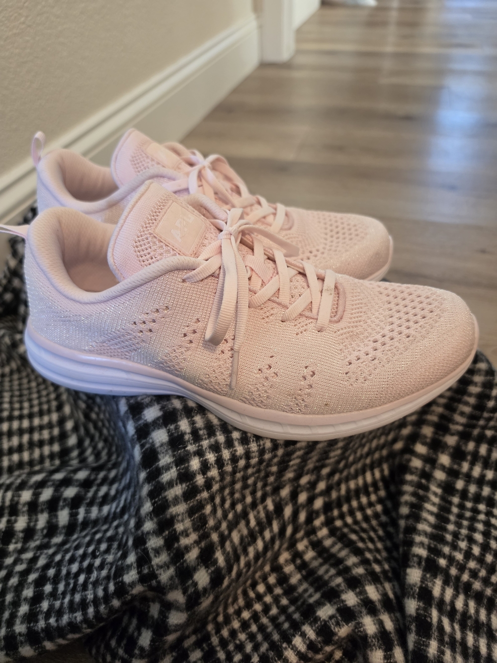 APL Women's Light Pink Knit Running Sneakers